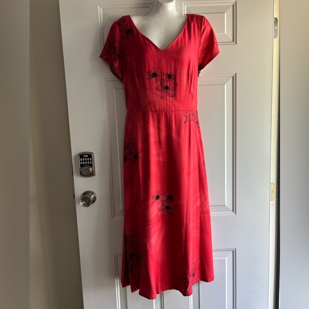 Caribbean Joe Red Short Sleeve Midi Dress - Picture 3 of 8